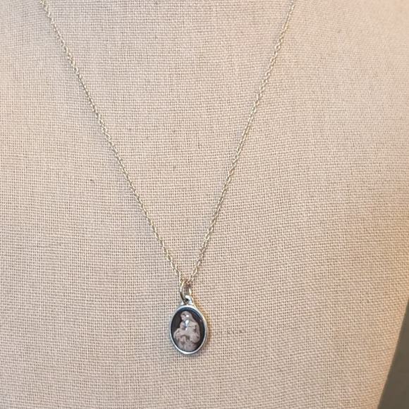 Mary, Baby Jesus, and Lamb Pendant on a 925 Sterling 17" Chain - Picture 2 of 4